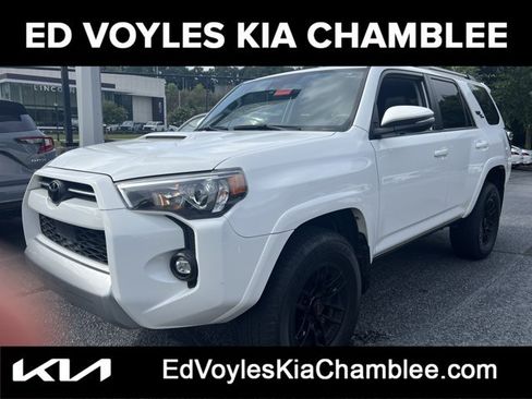 Used 2021 Toyota 4Runner TRD Off-Road Premium w/ Moonroof Package AWD/4WD image 1