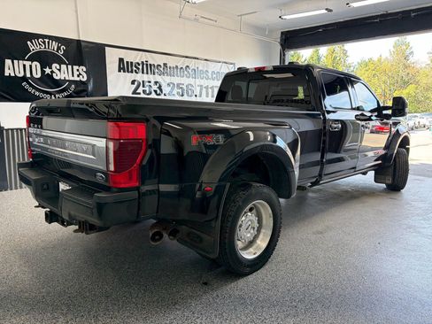 Used 2022 Ford F450 Platinum w/ FX4 Off-Road Package AWD/4WD image 3