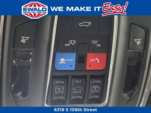 New 2025 Jeep Grand Cherokee L Limited w/ Black Appearance Package image 13