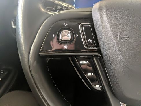 Used 2023 Lincoln Corsair Reserve image 14