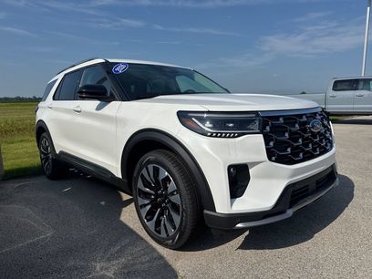 New 2026 Ford Explorer Platinum w/ LUX Leather Package
