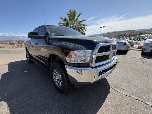 Used 2018 RAM 2500 Tradesman w/ Chrome Appearance Group AWD/4WD image 7