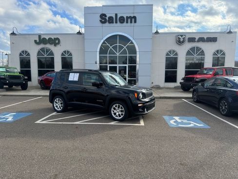 Used 2020 Jeep Renegade Latitude image 1