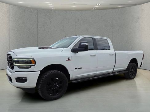 Used 2024 RAM 3500 Laramie w/ Night Edition AWD/4WD image 8