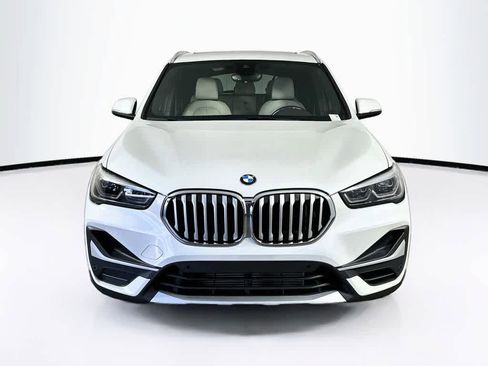 Used 2021 BMW X1 xDrive28i w/ Premium Package AWD/4WD image 6