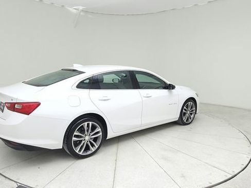 Used 2023 Chevrolet Malibu LT image 5