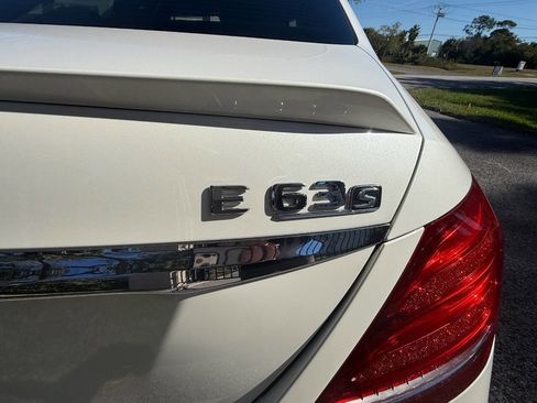 Used 2019 Mercedes-Benz E 63 AMG S image 35