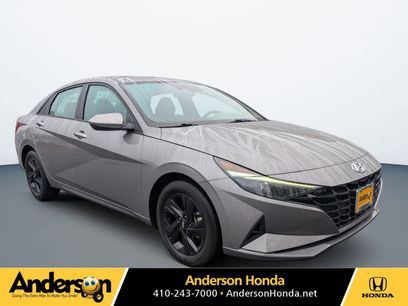 Used 2023 Hyundai Elantra SEL w/ Cargo Package