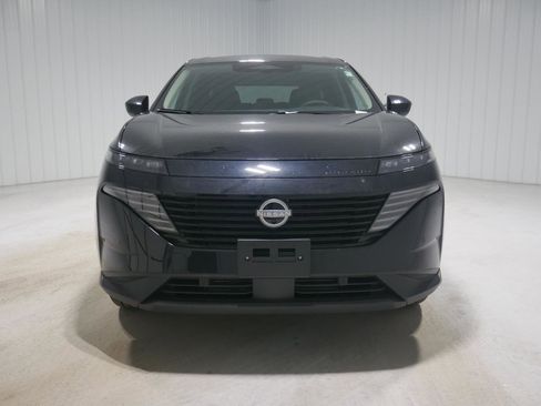 Used 2025 Nissan Murano SV image 2