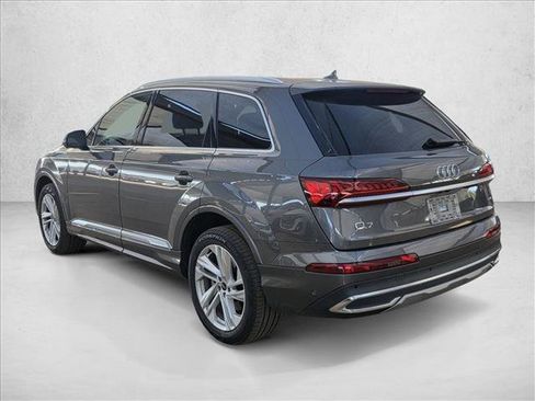 Certified 2023 Audi Q7 Premium Plus image 7