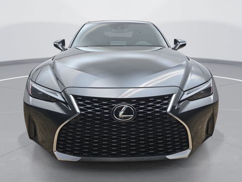 Used 2023 Lexus IS 300 w/ Comfort Package RWD image 9