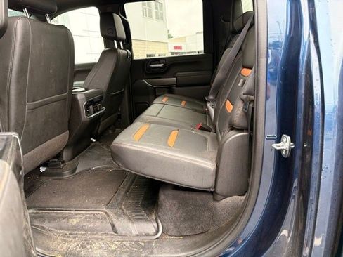 Used 2022 GMC Sierra 2500 AT4 w/ AT4 Premium Plus Package AWD/4WD image 10