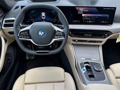 Used 2025 BMW i4 eDrive40 w/ Premium Package image 26