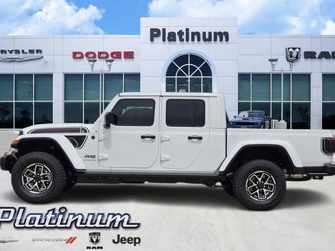 New 2026 Jeep Gladiator Rubicon AWD/4WD image 3