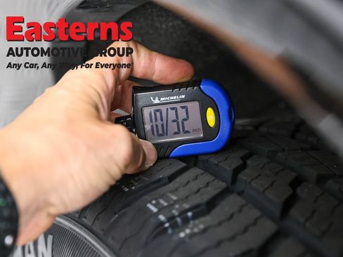 Used 2024 Dodge Durango R/T AWD/4WD image 30