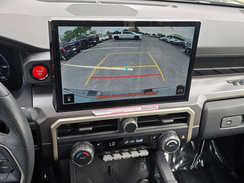 Used 2024 Toyota Tacoma TRD Off-Road AWD/4WD image 23