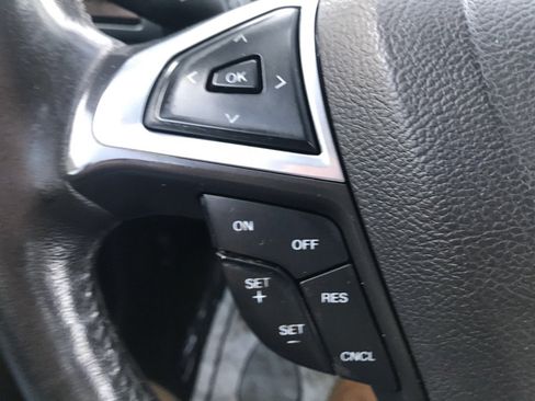 Used 2016 Ford Fusion SE w/ Equipment Group 202A FWD image 16