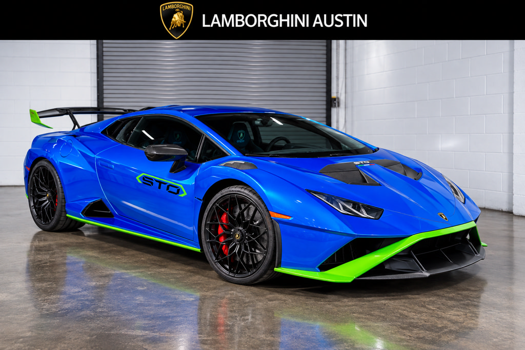 Used 2022 Lamborghini Huracan STO RWD image 1