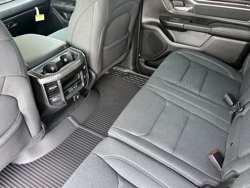 New 2026 RAM 1500 Big Horn AWD/4WD image 4