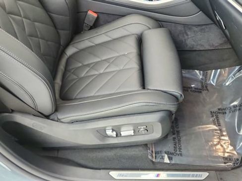 Used 2025 BMW X5 xDrive40i w/ M Sport Package image 24