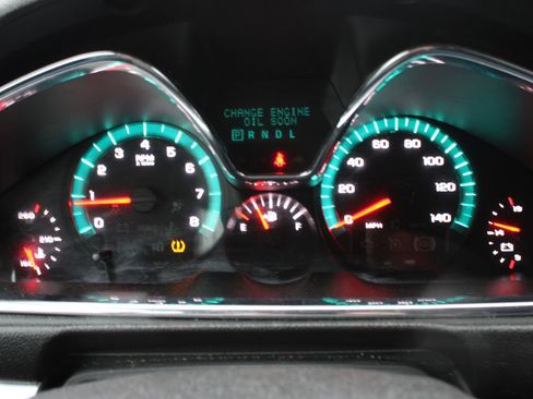 Used 2016 Chevrolet Traverse LT image 14