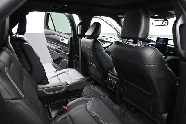 Used 2021 Ford Explorer ST w/ Equipment Group 401A AWD/4WD image 23