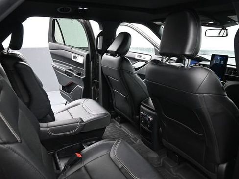 Used 2021 Ford Explorer ST w/ Equipment Group 401A AWD/4WD image 23