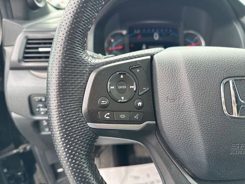 Used 2022 Honda Pilot TrailSport image 16