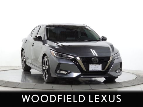 Used 2022 Nissan Sentra SR w/ SR Premium Package FWD image 1