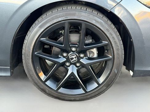 Used 2023 Honda Civic Sport image 28