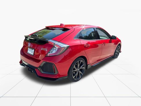 Used 2018 Honda Civic Sport Touring image 8