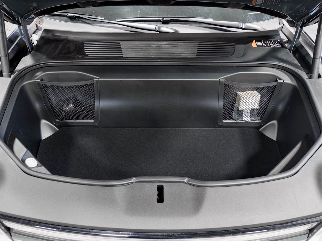 Used 2026 Rivian R1S Premium Tri AWD/4WD image 26