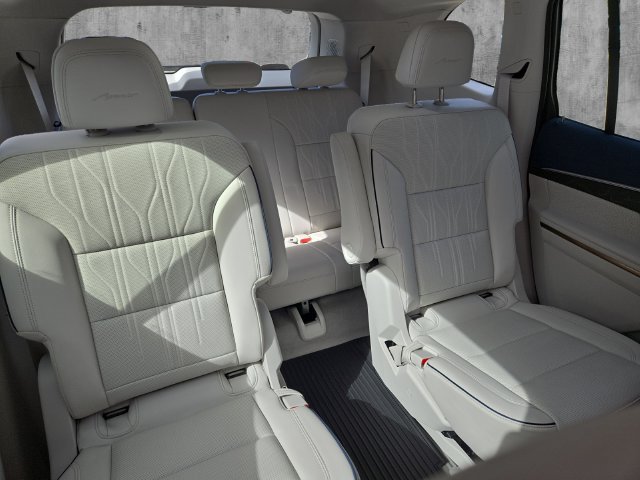 Certified 2026 Buick Enclave Avenir w/ Super Cruise Package FWD image 22