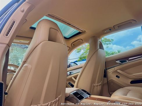 Used 2012 Porsche Panamera 4S image 40