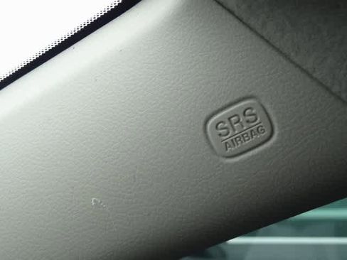 Used 2012 MAZDA MAZDA3 i Sport image 21