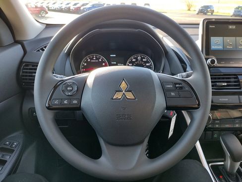 New 2026 Mitsubishi Eclipse Cross ES image 5