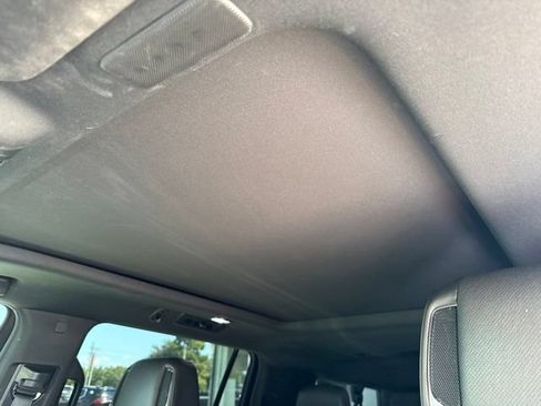 Used 2021 Cadillac Escalade ESV Premium Luxury w/ Driver Assist Tech Package AWD/4WD image 7