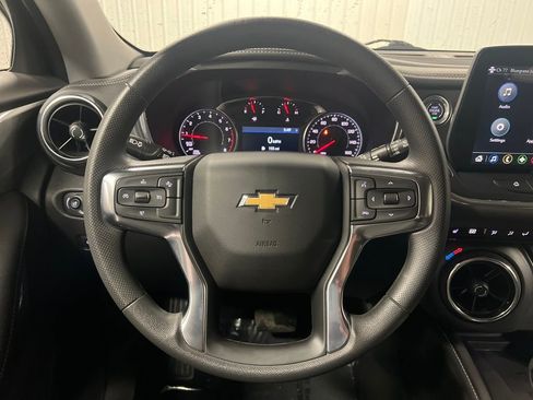 Certified 2025 Chevrolet Blazer LT w/ Convenience Package image 19