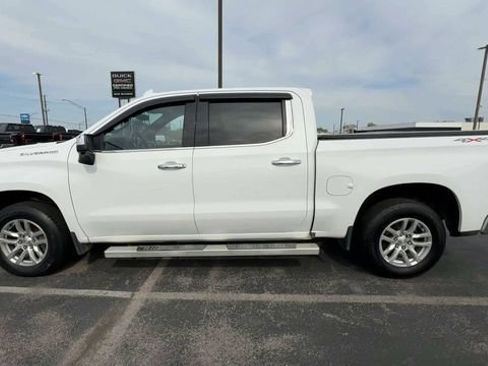 Used 2019 Chevrolet Silverado 1500 LTZ w/ LTZ Convenience Package AWD/4WD image 5