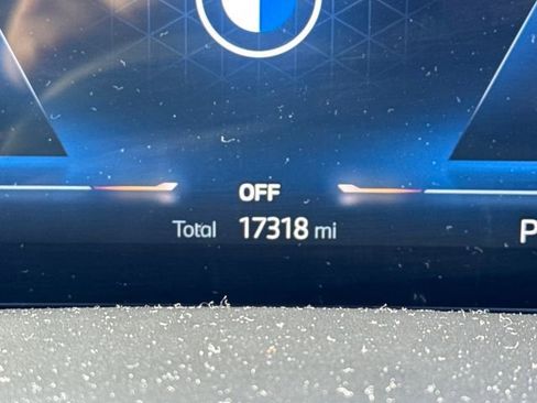 Certified 2025 BMW X5 xDrive40i w/ M Sport Package image 18