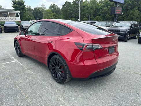 Used 2022 Tesla Model Y Performance AWD/4WD image 3