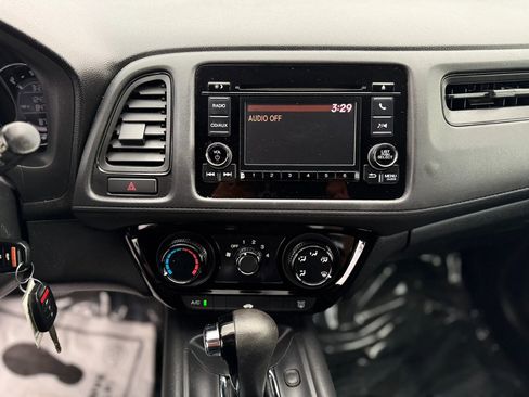 Used 2016 Honda HR-V LX image 23