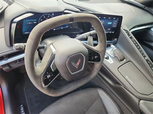 Used 2021 Chevrolet Corvette Stingray Preferred Conv w/ Z51 Performance Package image 10