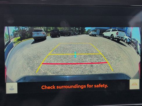 Used 2025 Toyota Camry LE image 19