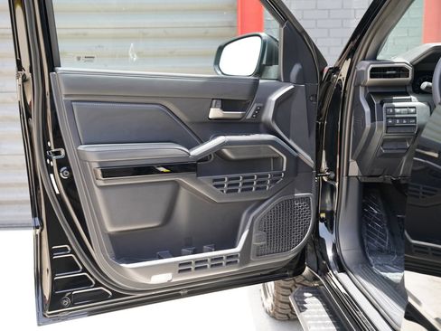 Used 2026 Toyota 4Runner Limited AWD/4WD image 24
