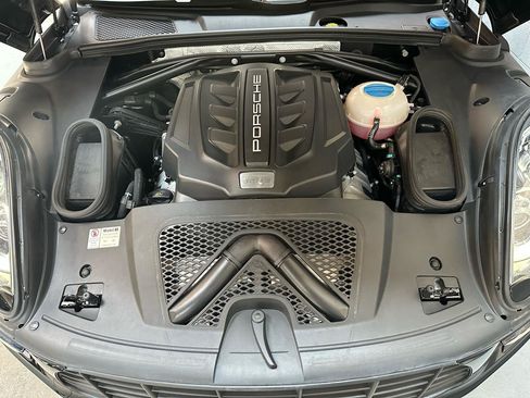 Used 2017 Porsche Macan S AWD/4WD image 22