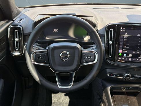 Certified 2023 Volvo C40 P8 Recharge Ultimate AWD/4WD image 11