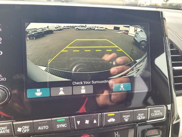 Used 2020 Honda Odyssey Touring image 17