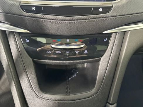 Used 2023 Cadillac XT5 Premium Luxury image 24