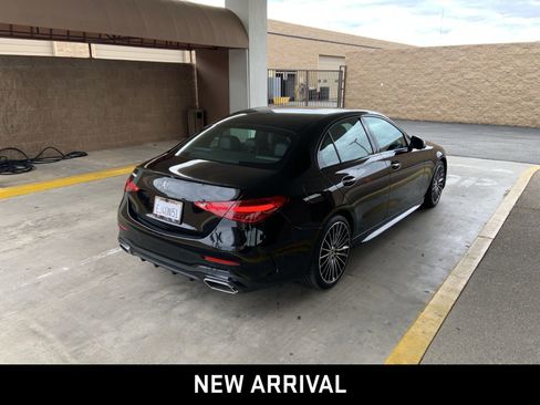Used 2025 Mercedes-Benz C 300 Sedan image 4